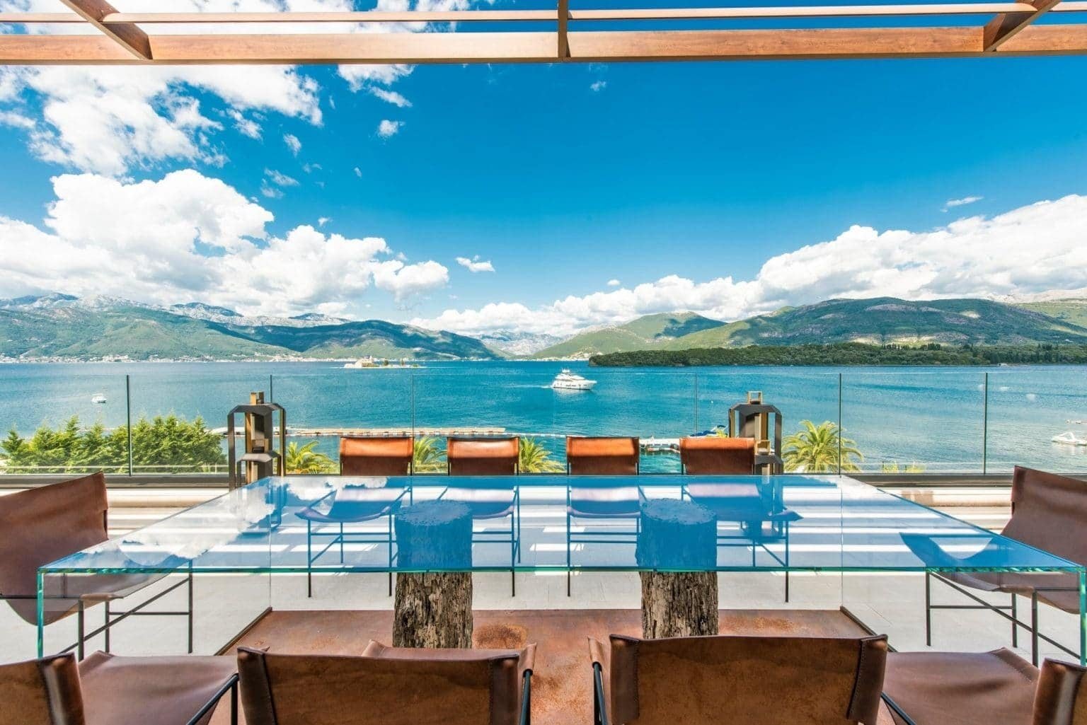 Four-Bedroom Penthouse at Nikki Beach Montenegro, Tivat